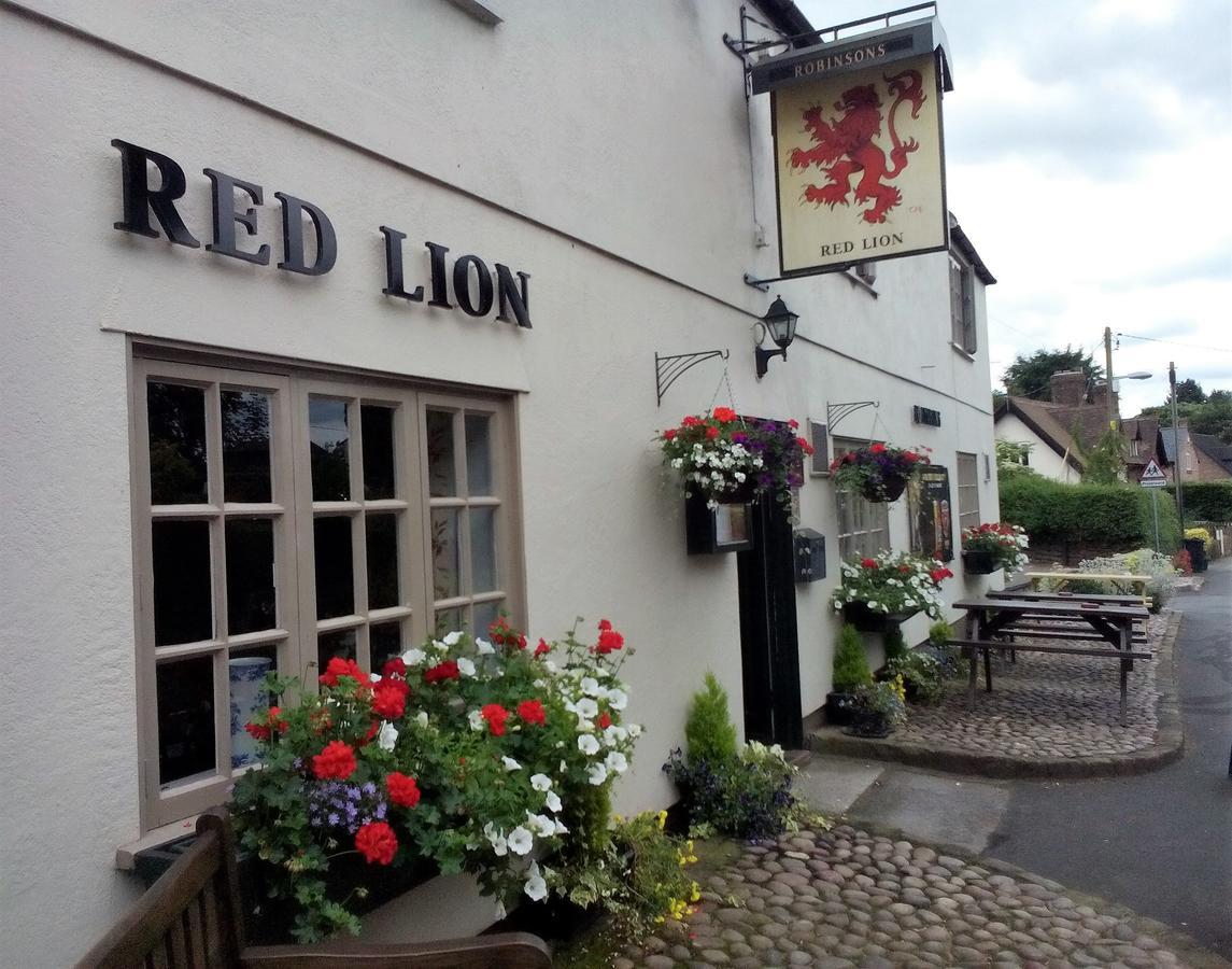 Red Lion Inn Little Budworth Exteriör bild