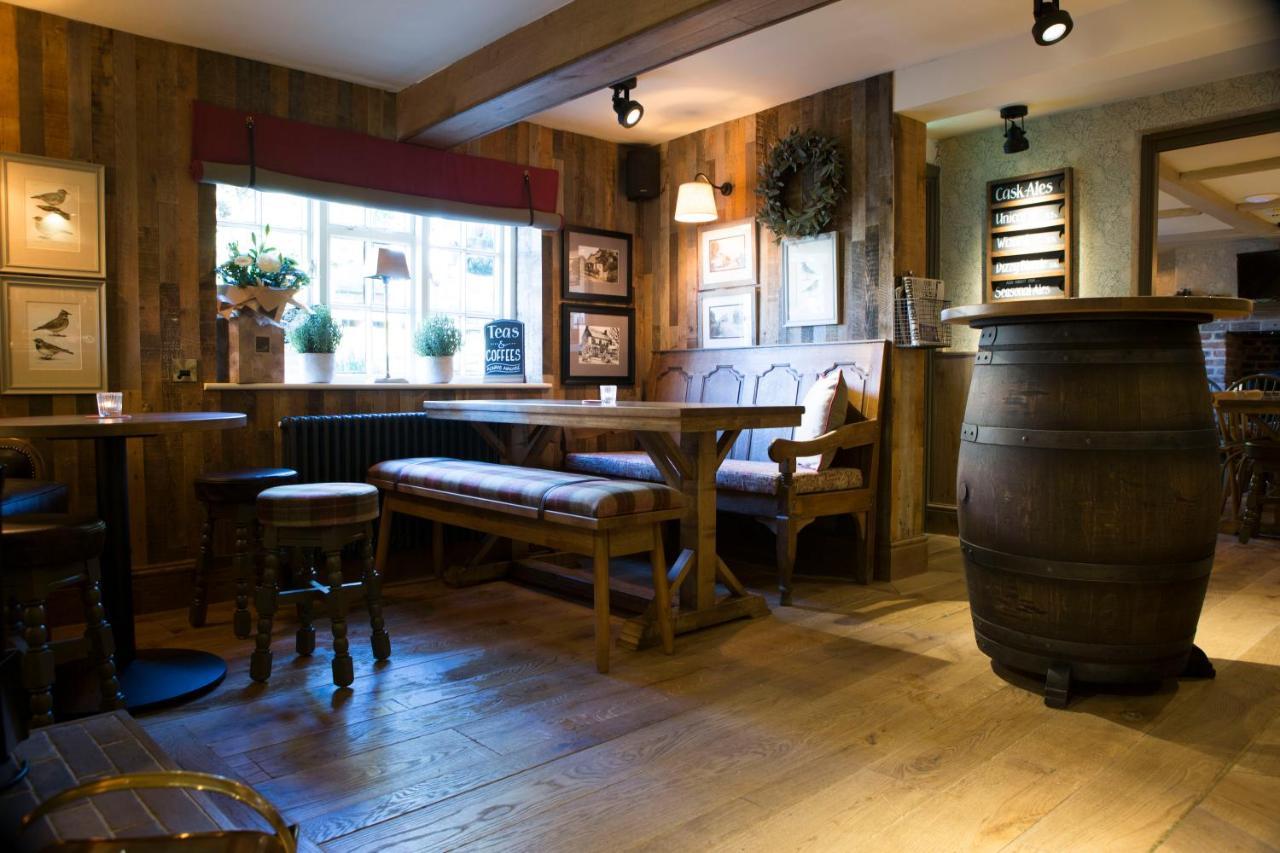 Red Lion Inn Little Budworth Exteriör bild