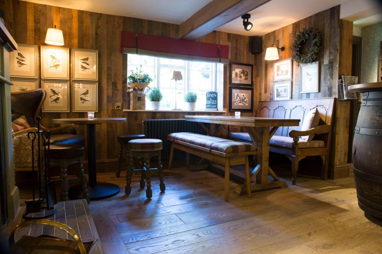 Red Lion Inn Little Budworth Exteriör bild