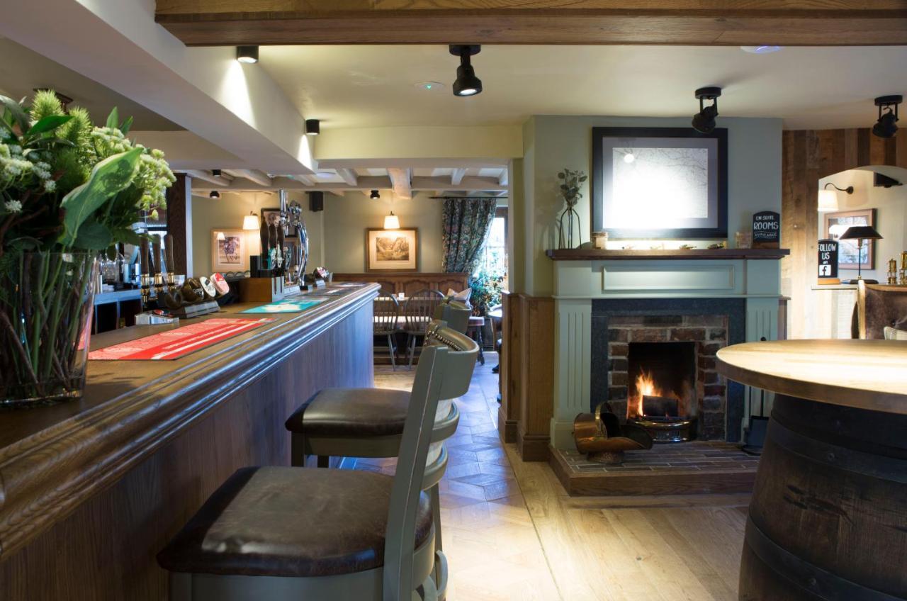 Red Lion Inn Little Budworth Exteriör bild
